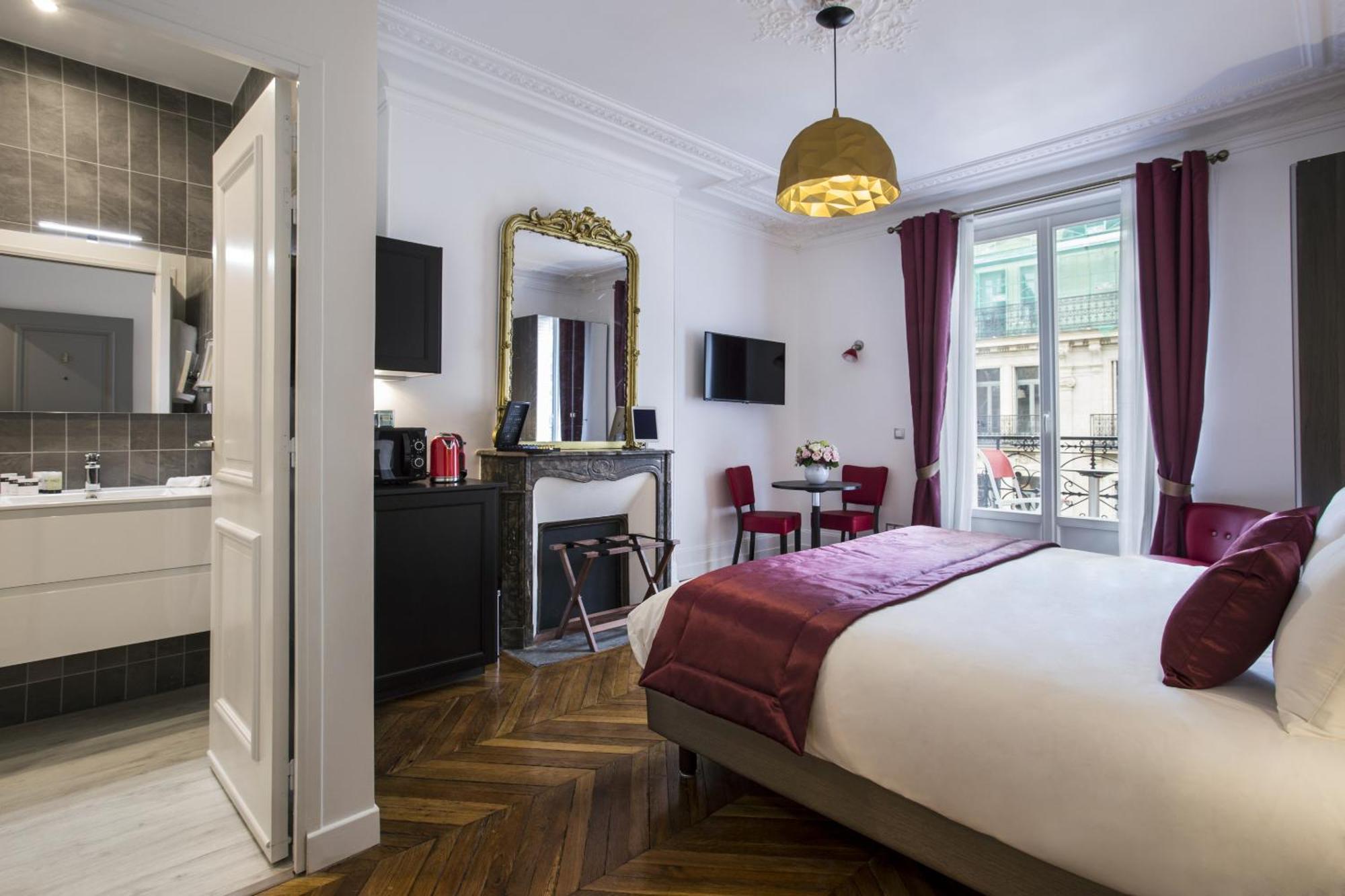 Vestay George V Paris Quarto foto